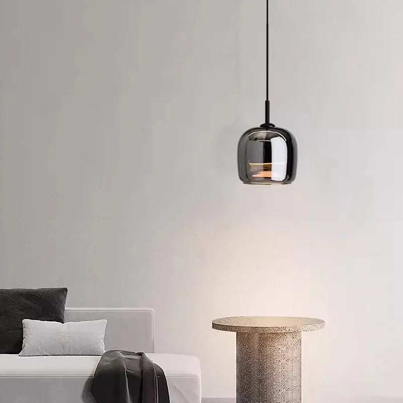 مصباح معلق من الزجاج Nordic مع LED وإضاءة دافئة لغرف الطعام | Fioriscas