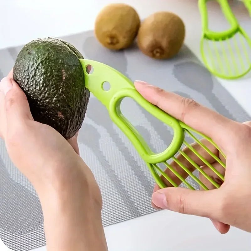 3-in-1 Avocado Cutter, Pitter & Spoon Tool - Fioriscas