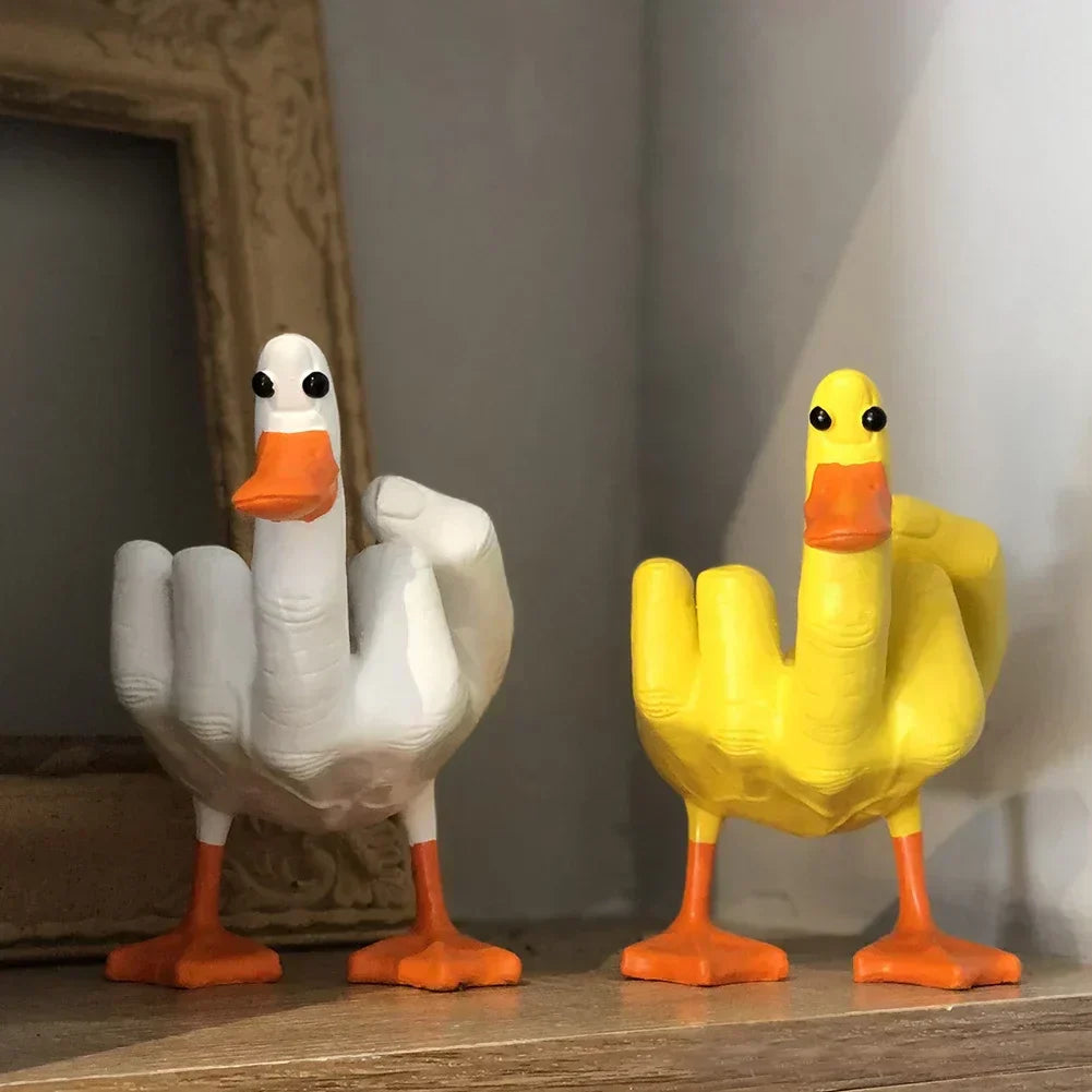 Marvento Resin Duck Figurine for Indoor & Outdoor Display, 6.1 In