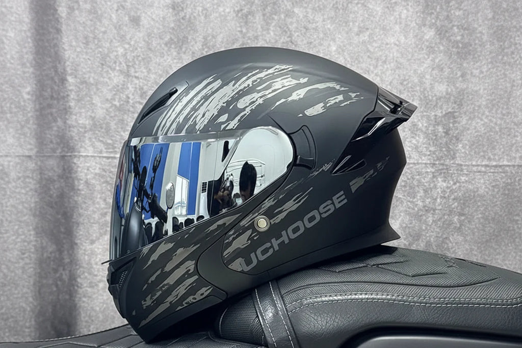 Motorcycle Helmet, Modular Flip-Up Design With Twin-Lens Shield, DOT Certified