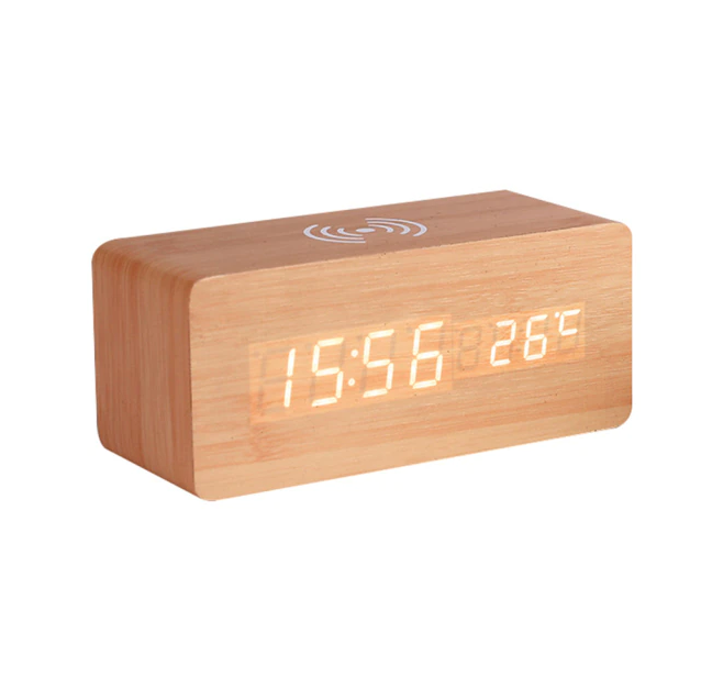 LED-wekker met houtafwerking en ingebouwd draadloos oplaadpad