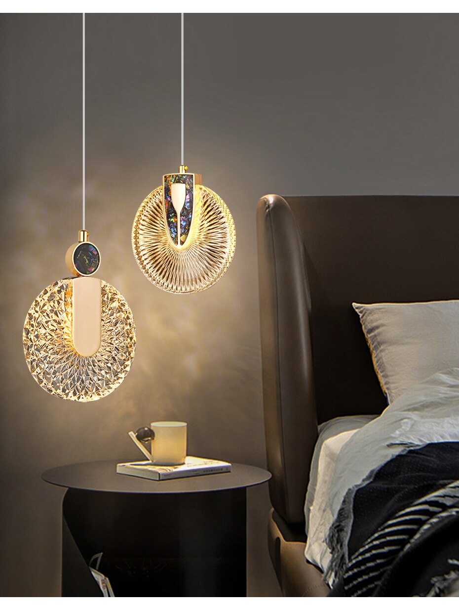 Aurelia-hanglamp, goudkleurige kristalafwerking, instelbare wittint-optie