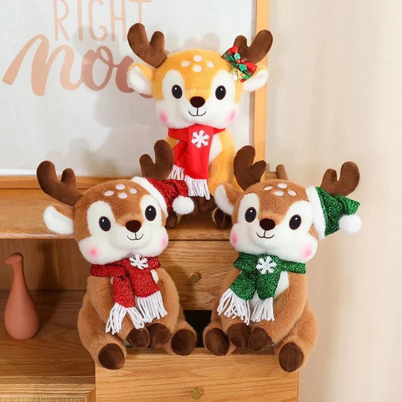 Charmante poupée de Noël en peluche au design de dessin animé - Fioriscas