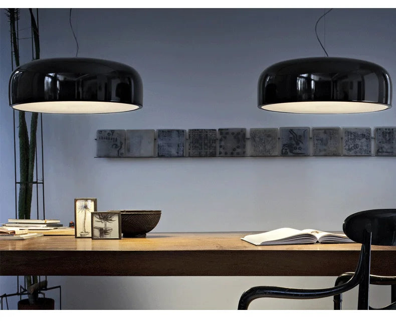 FjordLume-Pendelleuchte, rundes nordisches Design, 3 Größen in Schwarz oder Weiß