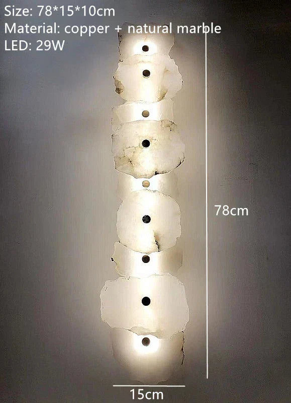 LED nástěnné svítidlo z přírodního mramoru s měděnými prvky
