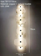 LED nástěnné svítidlo z přírodního mramoru s měděnými prvky