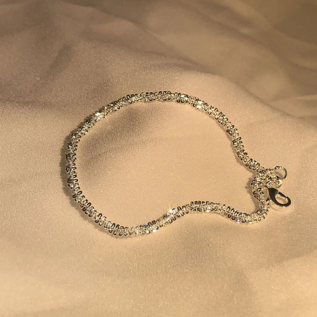 Pulsera de regalo para mujer de plata de ley con brillo resistente al agua | Fioriscas