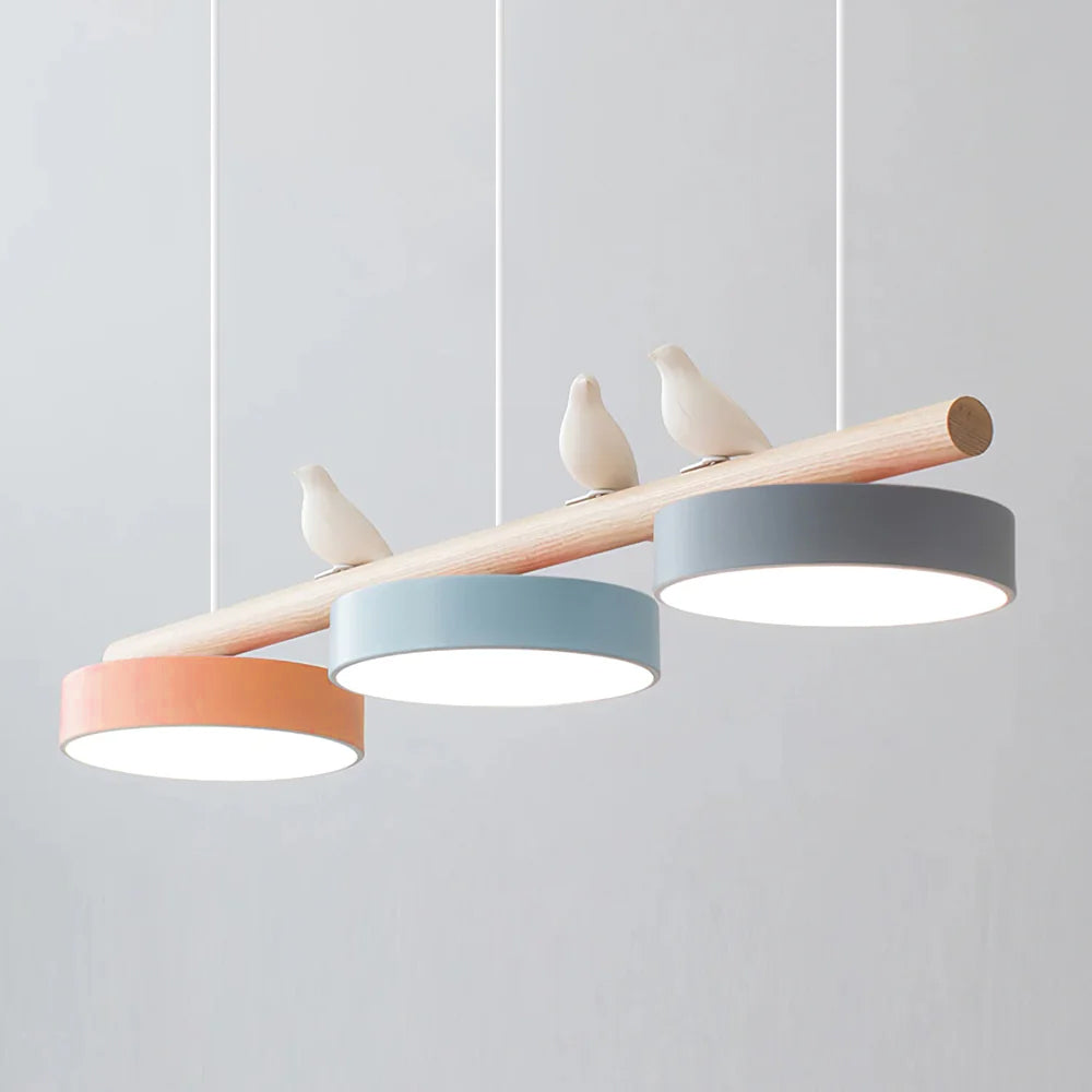 Lampada a sospensione con motivo di uccelli, apparecchio LED LyraNest ispirato alla natura