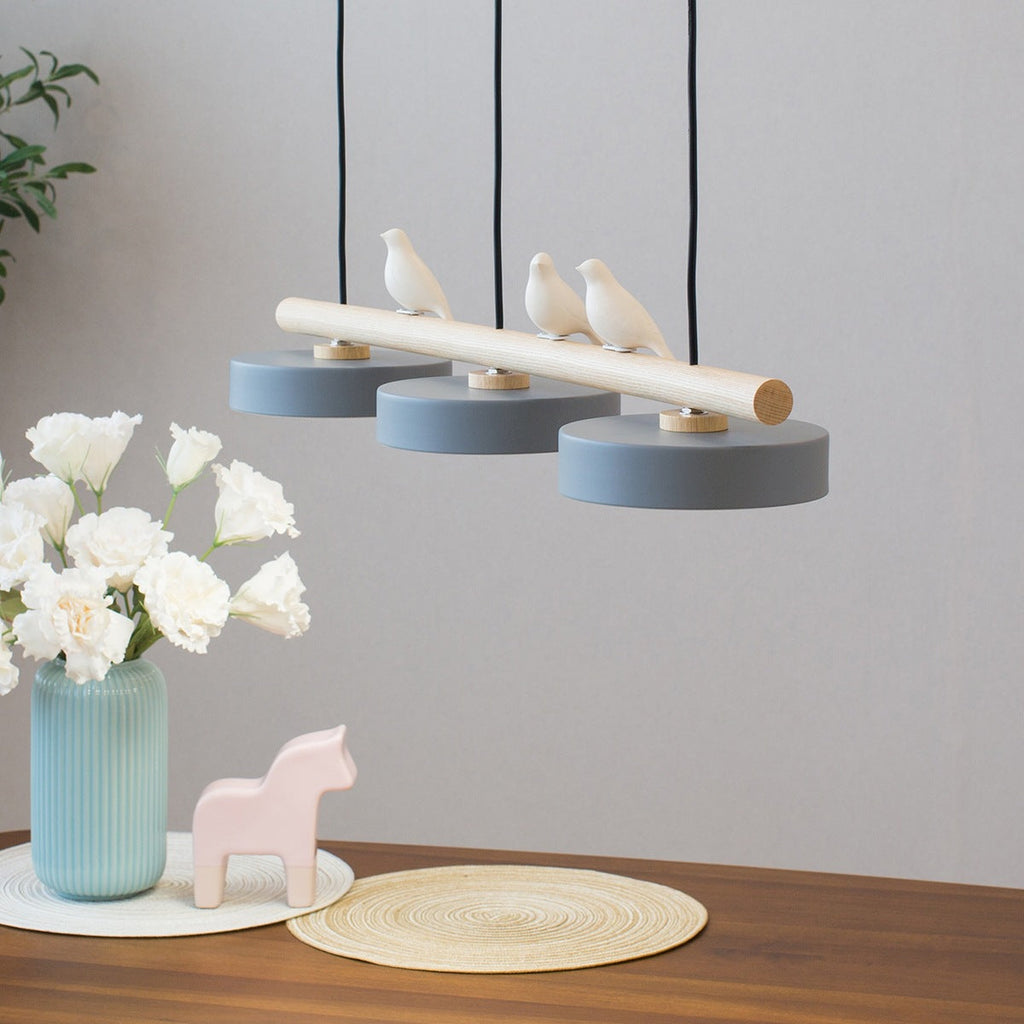 Lampada a sospensione con motivo di uccelli, apparecchio LED LyraNest ispirato alla natura