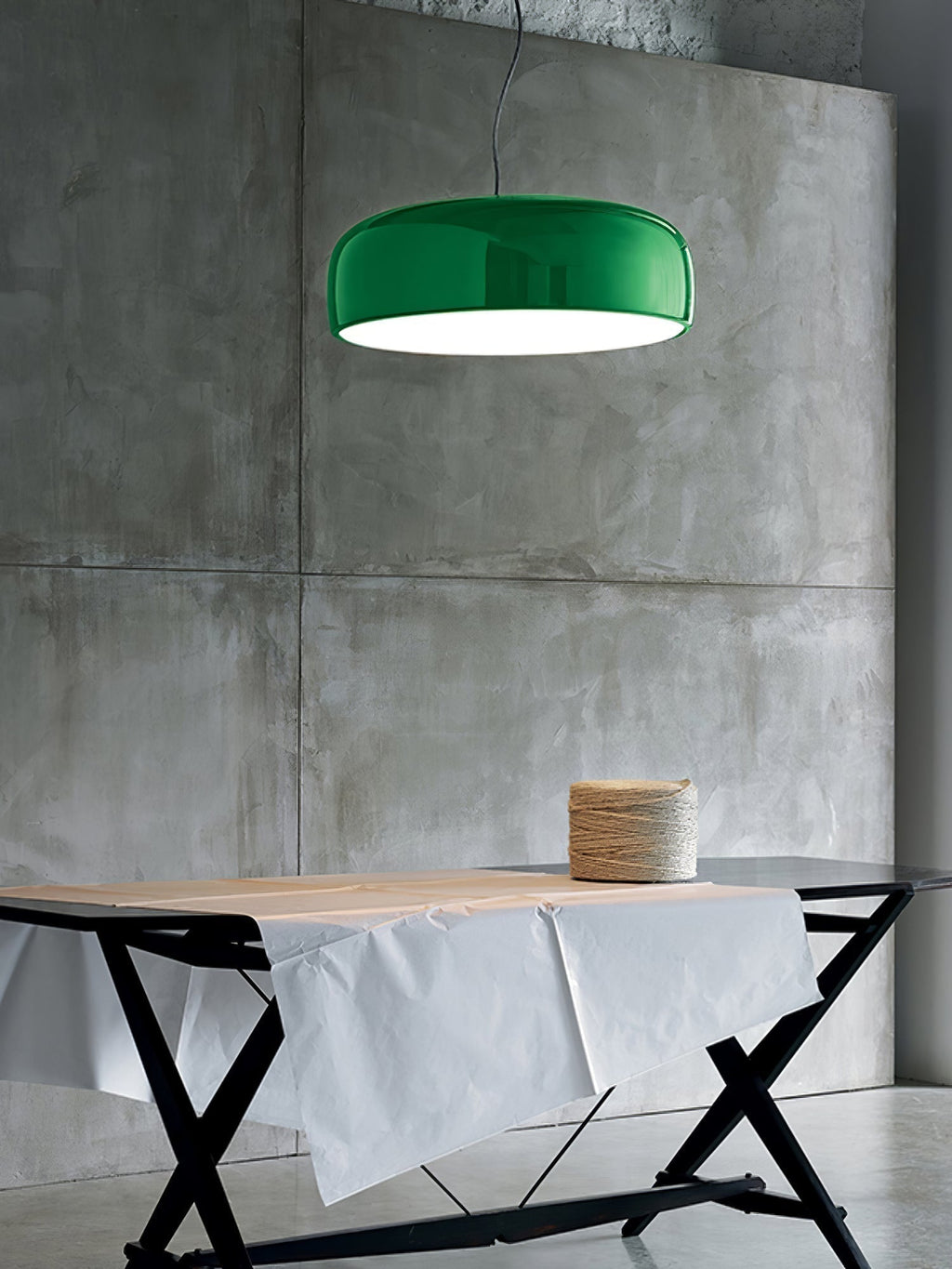 Smithfield-pendellampa - platsbesparande modern LED-armatur för vardagsrum | Fioriscas