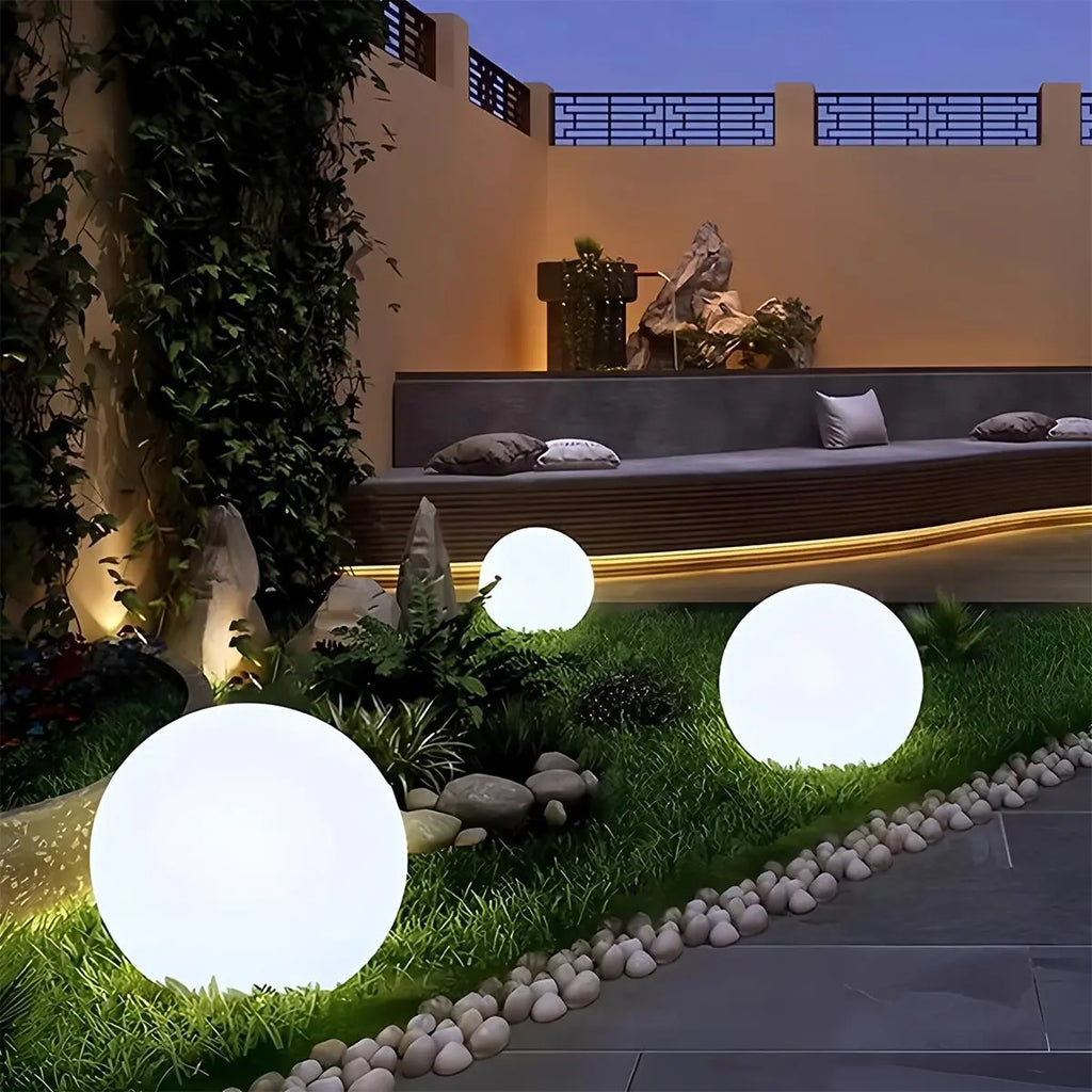 Luz de Jardim Solar LunaGlow em Forma de Esfera Lunar para Ambiente Exterior