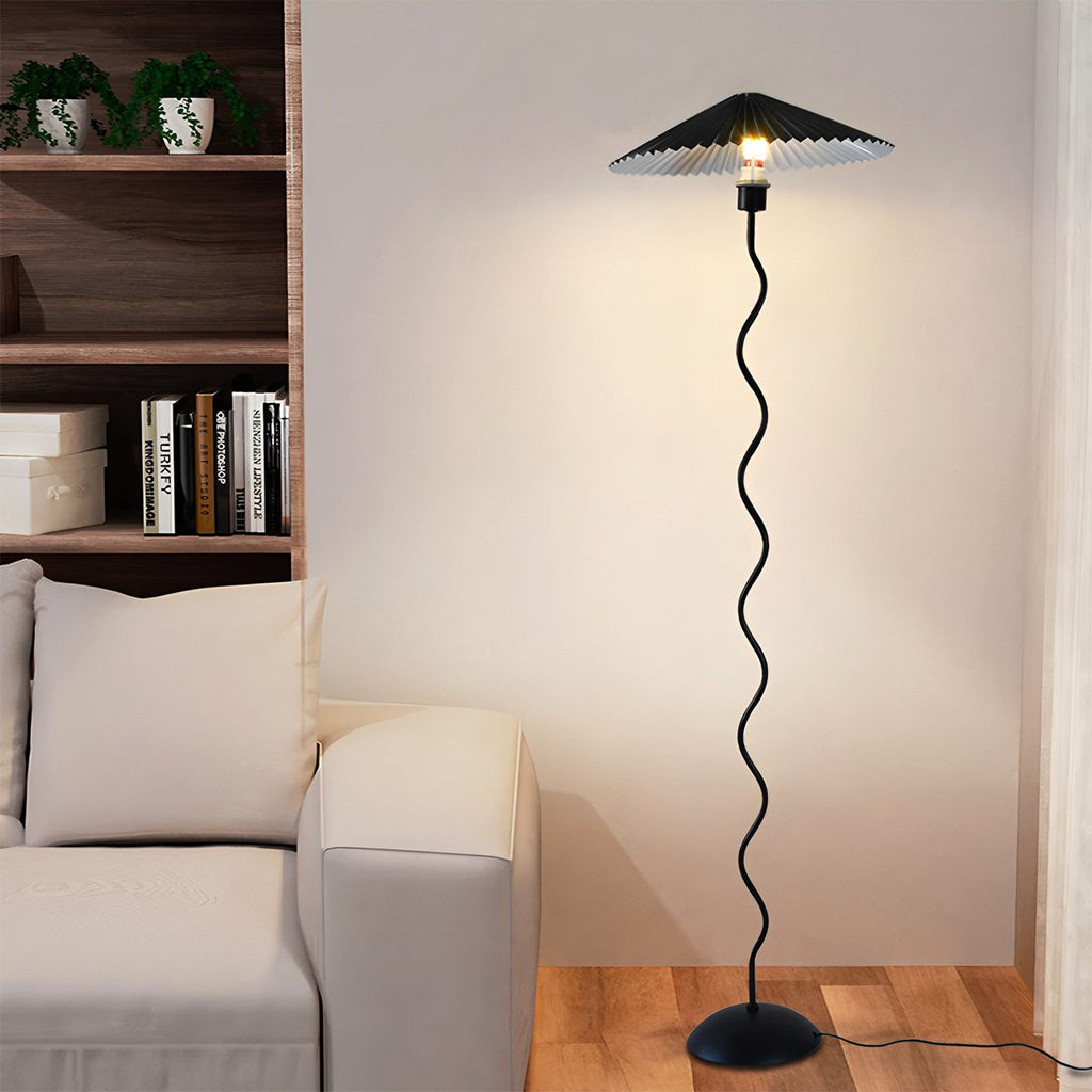 Serpentine lenvászon lámpaernyő állólámpa art deco stílusban, vintage ihletésű  