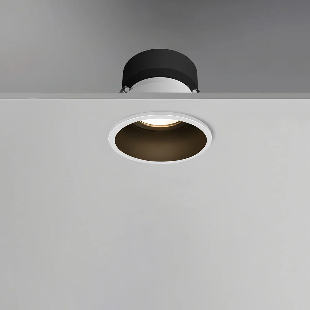 Spotlight de teto embutido LuminaNest LED com acabamento em alumínio