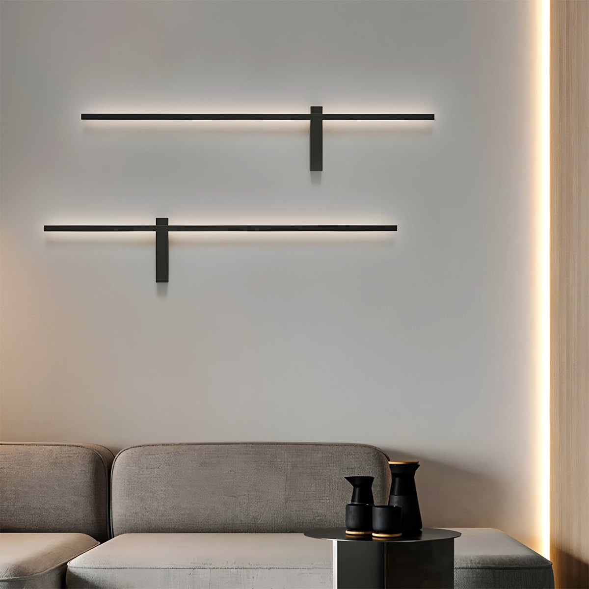 Lampada da parete LumiNest con bagliore ambientale e design moderno minimalista