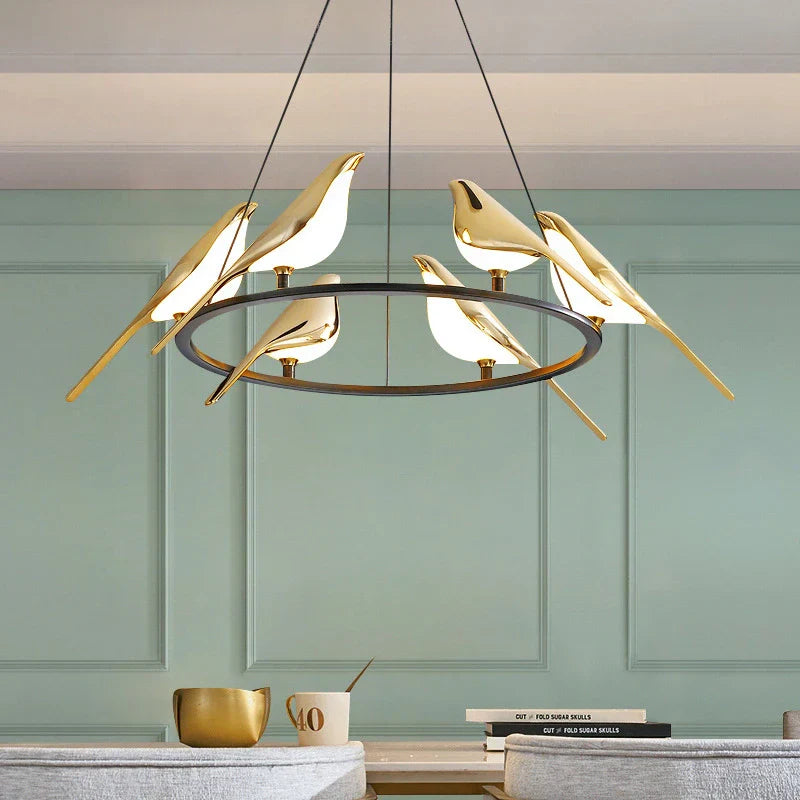 Lampadario Whispering Wings Bird Light per un’illuminazione elegante della casa