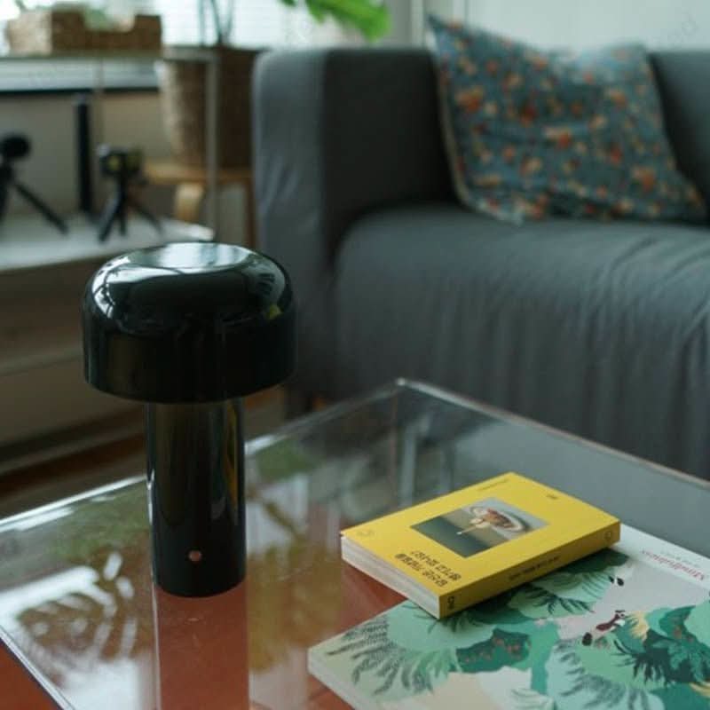 Lampada da comodino portatile USB per illuminazione elegante del soggiorno - Fioriscas
