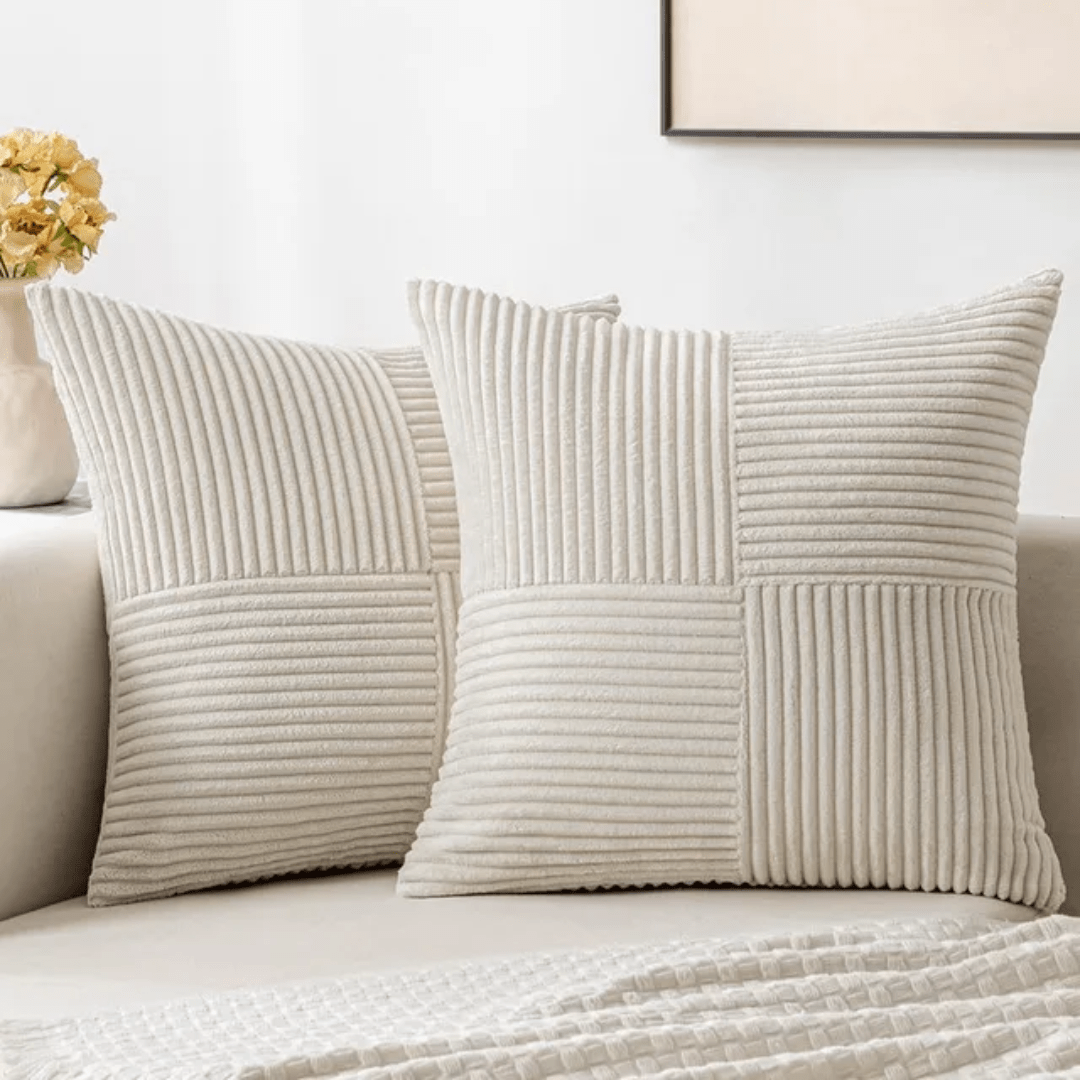 Elegant decorative pillow for a cozy home - Fioriscas