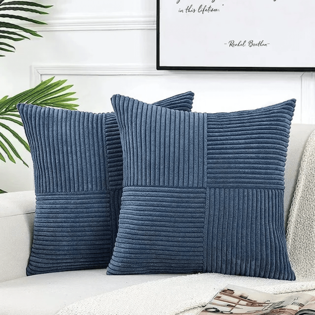 Elegant decorative pillow for a cozy home - Fioriscas