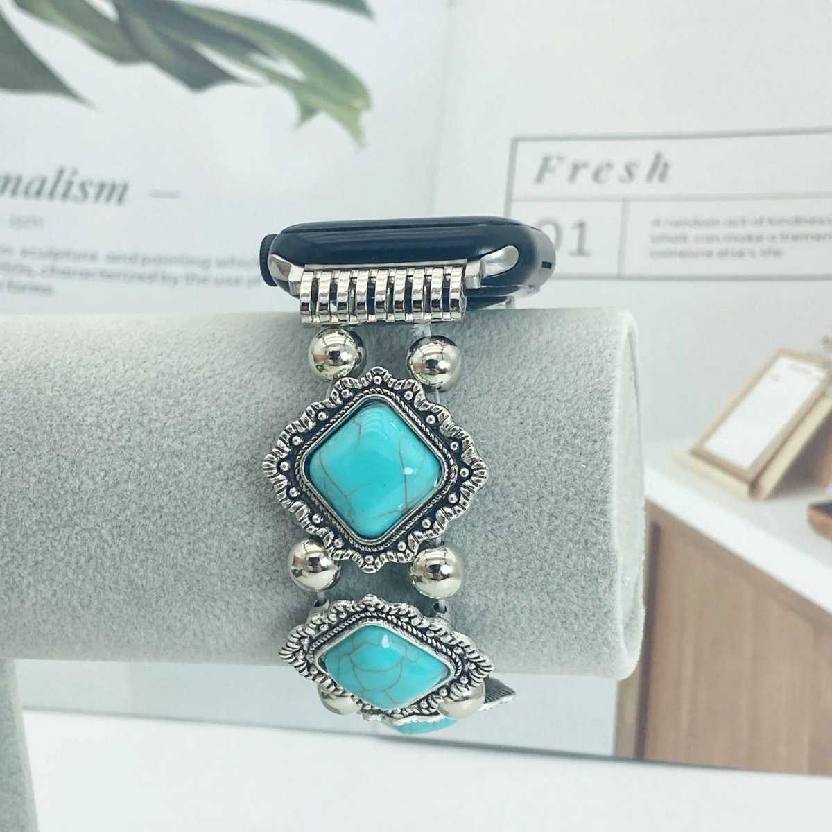 Boho-Chic Bracelet for Smartwatches with Noble Turquoise Detail - Fioriscas