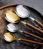 סכו"ם איכותי מפלדת אל-חלד עם עיטורי עץ - Fioriscas