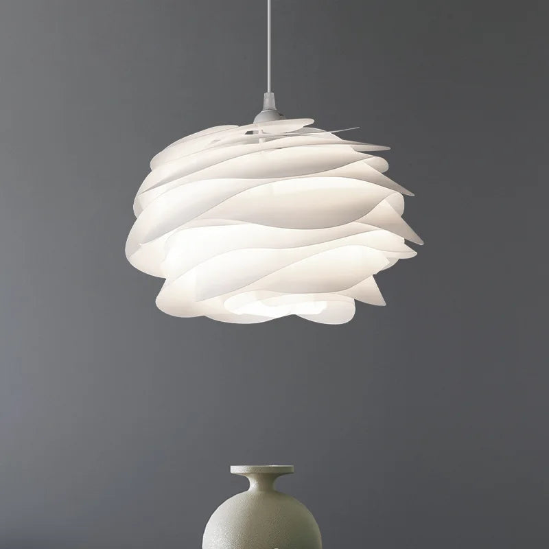 Lampada a sospensione in vetro, design floreale a rosario, Luminara