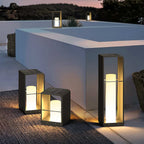 Lampada da giardino esterna LumaVale Dusk To Dawn con LED in alluminio ricaricabile