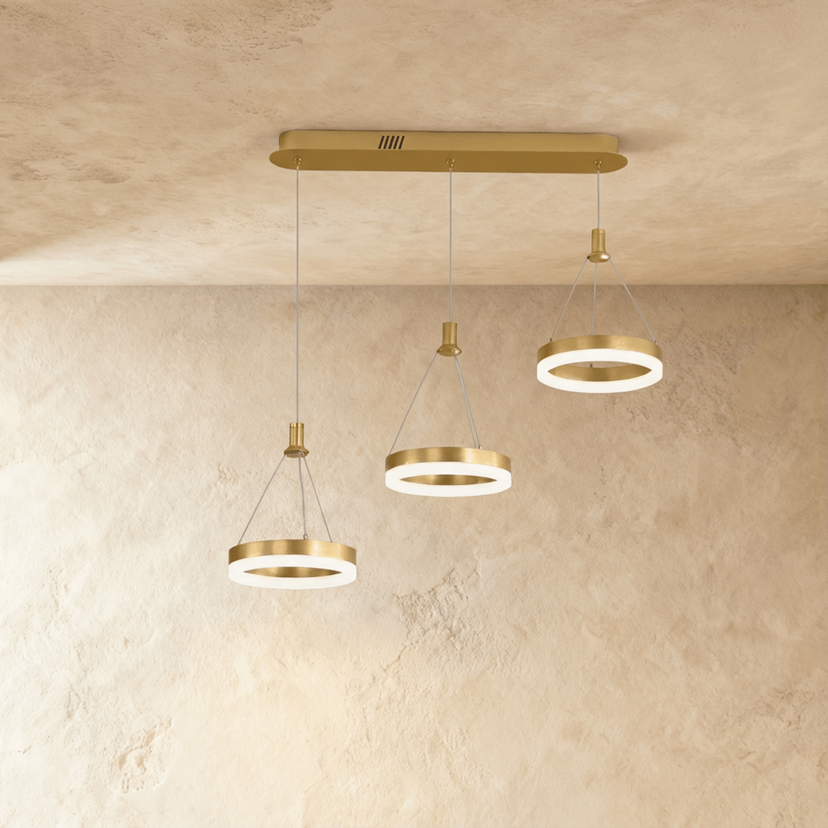 Lampadario rotondo Aitu Nova, luce da soffitto a risparmio energetico per soggiorni moderni