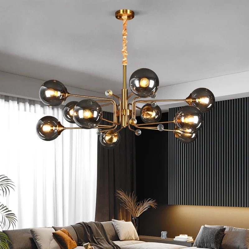 Luxusní skleněný lustr Lumora pro elegantní obytné prostory