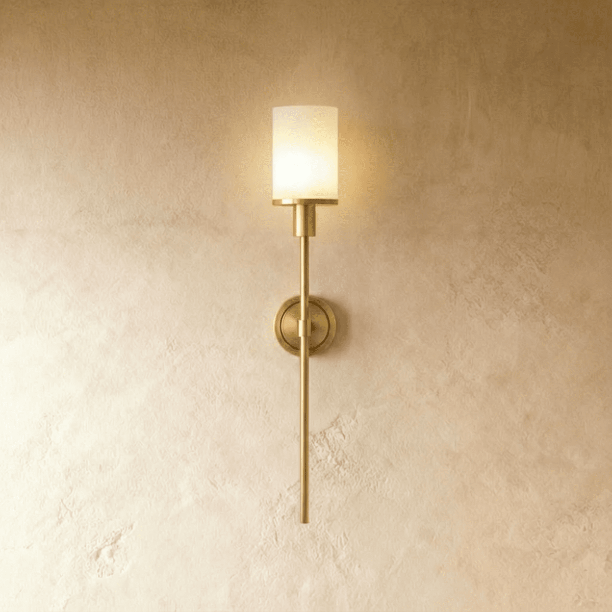 Elongated Alabaster Wall Lamp Featuring Brass Accents For Modern Interiors