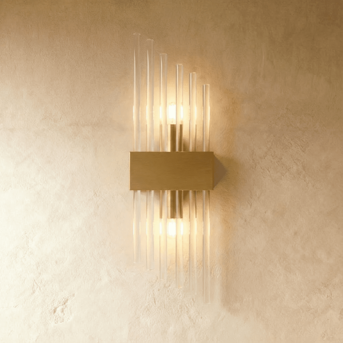 Nástěnná lampa Aurora Crystal Prism z nerezové oceli s jemným LED světlem