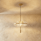Lampa wisząca Rippled Glass z rzeźbiarską metalową ramą i miękkim światłem