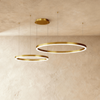 Żyrandol LED Nova Ring z polerowaną czarną żelazną ramą