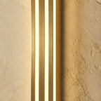 Lampada da parete moderna Noir Aura con metallo nero e paralume in acrilico