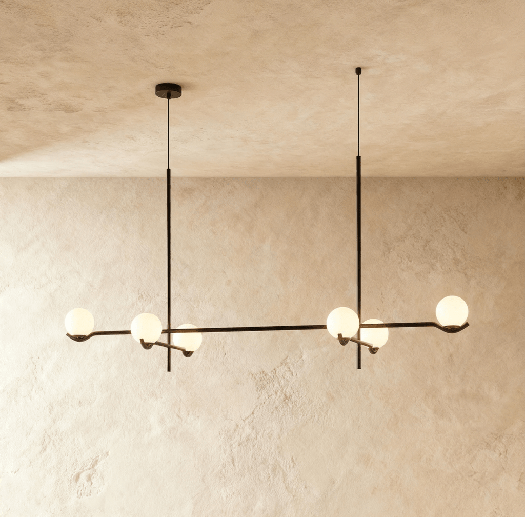 Lustre Trio Globe em Vidro com Haste Fina de Ferro para Interiores Modernos e Aconchegantes