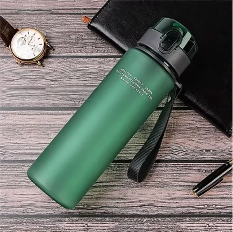 Leak-proof BPA-free water bottle for sports, work & everyday life - Fioriscas
