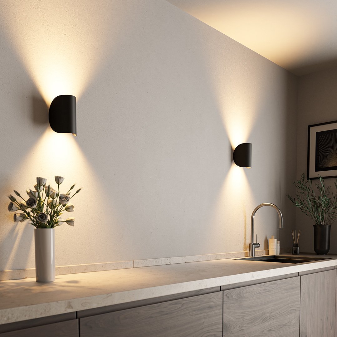Væglampe, SolaraGlow-diffuseret varm LED-væglampe til stuen