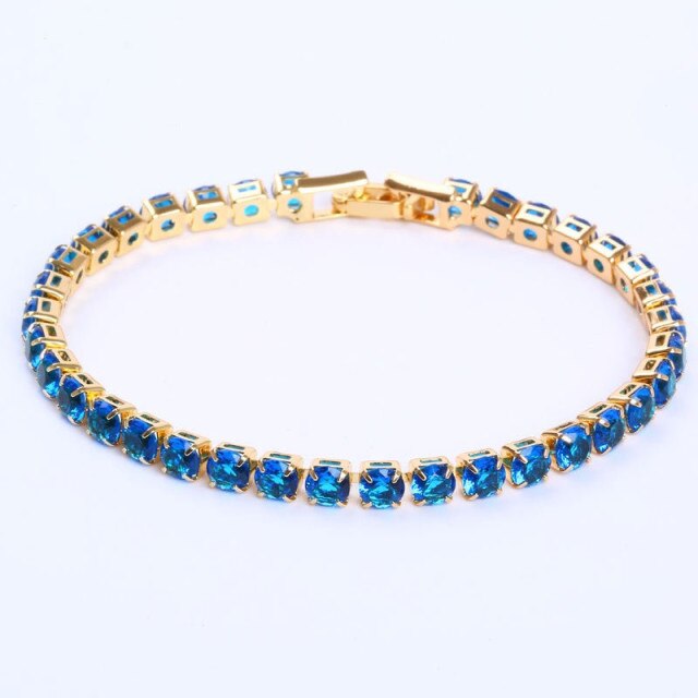 AstraLuxe Unisex Bracelet with Sparkling Zirconia Chain Design