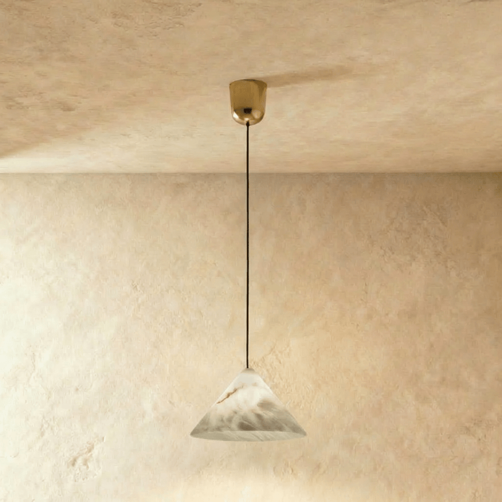 Lampada a sospensione Petal Glow in alabastro ispirata ai fiori di ciliegio