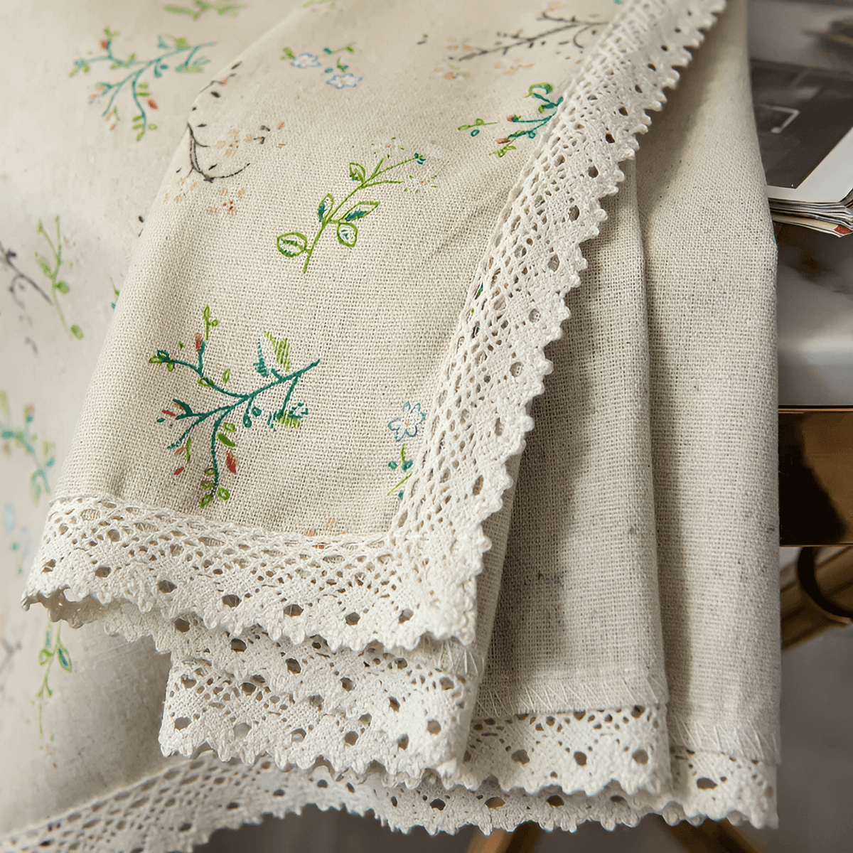 Boho Breeze függönyök: fényáteresztő csipke bohém lakberendezéshez | Fioriscas
