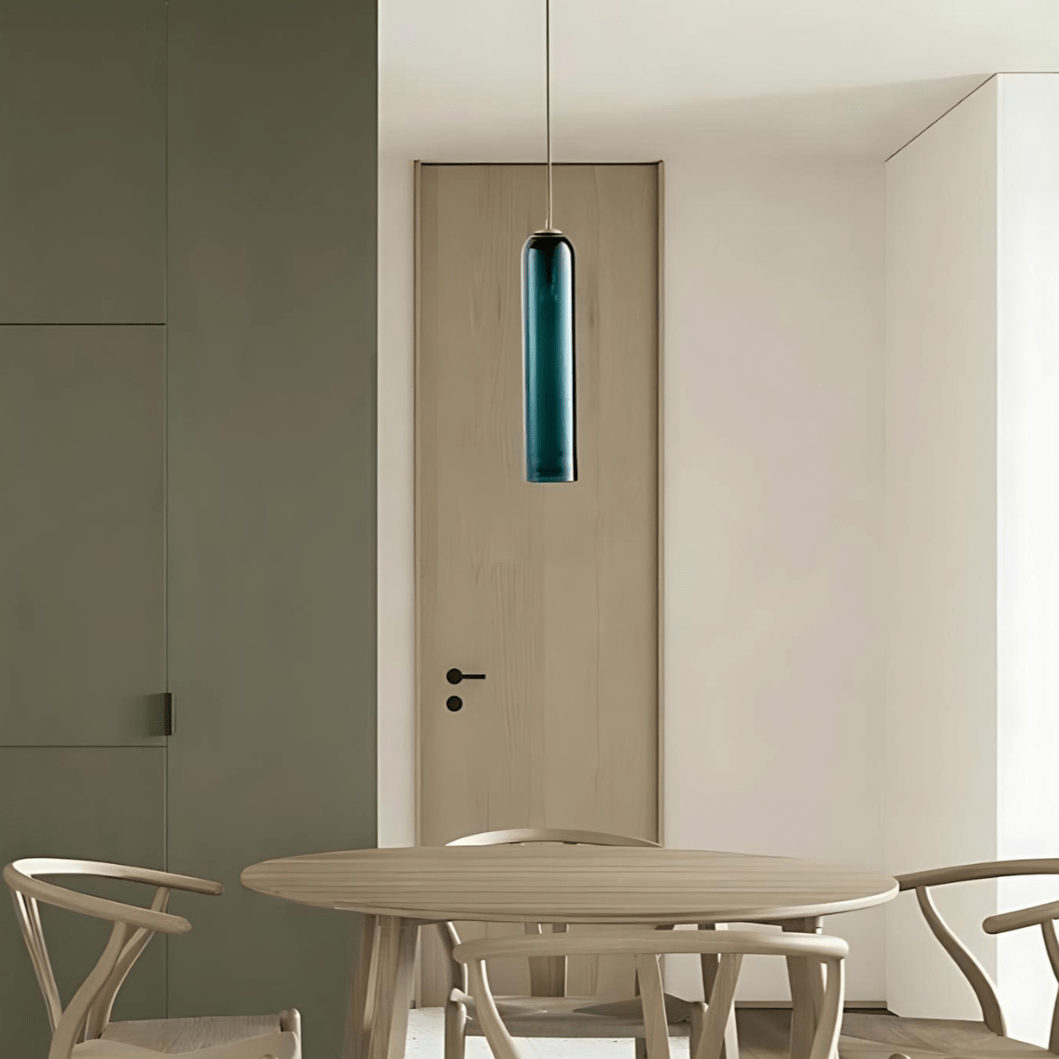 Suspension en verre Liora avec finition en métal poli