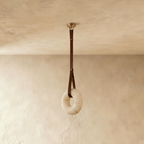 Halo Albast Hanglamp Met Op Maat Gemaakte Leren Bandjes  