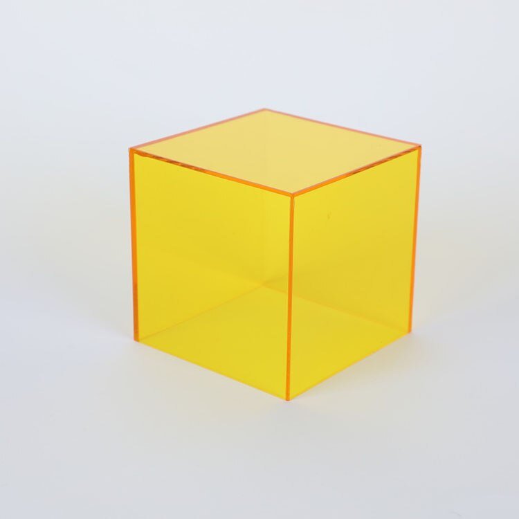 Lumera Collectibles Display Case, Clear Acrylic Construction