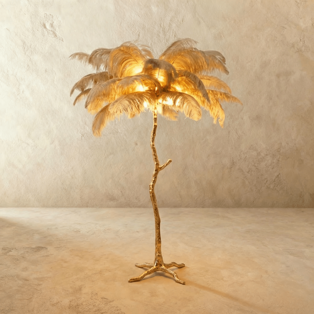 Lampada da terra Feathered Glam con velluto Glow Luxe Interiors