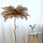 Lampada da terra Feathered Glam con velluto Glow Luxe Interiors