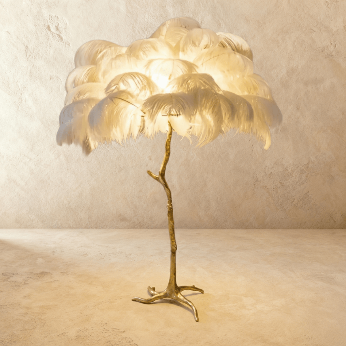 Lampada da terra Feathered Glam con velluto Glow Luxe Interiors