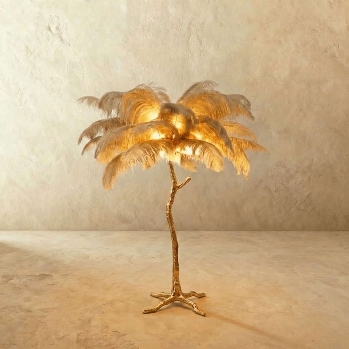 Lampada da terra Feathered Glam con velluto Glow Luxe Interiors