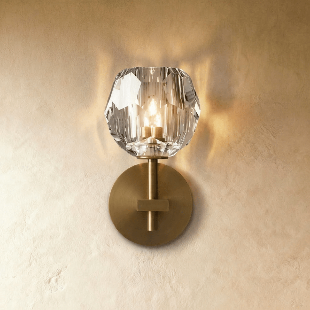 Argentia Crystaluxe Geborsteld IJzeren Wandlamp Voor Moderne Ruimtes  