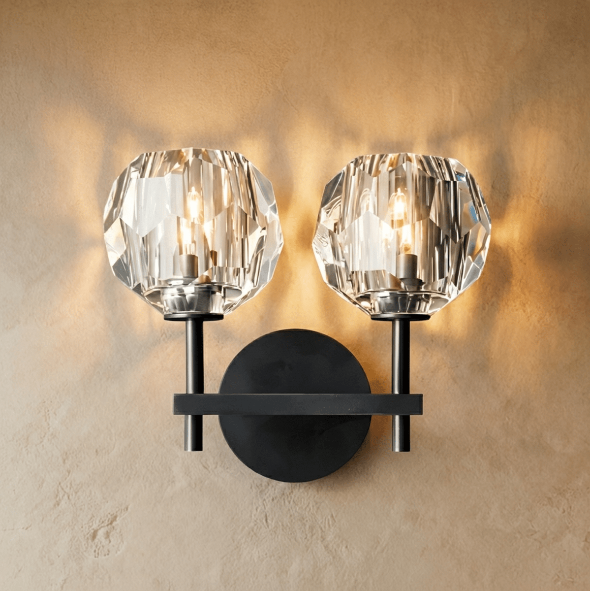 Argentia Crystaluxe Geborsteld IJzeren Wandlamp Voor Moderne Ruimtes  