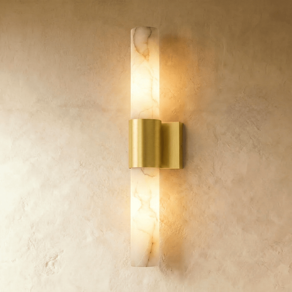 Aplique de pared Aurora de cobre y mármol para pasillos modernos
