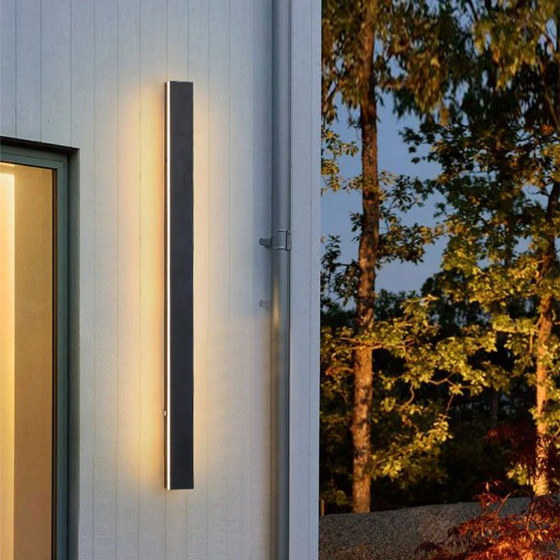 Applique murale noire élégante, luminaire LED Nyx pour murs extérieurs